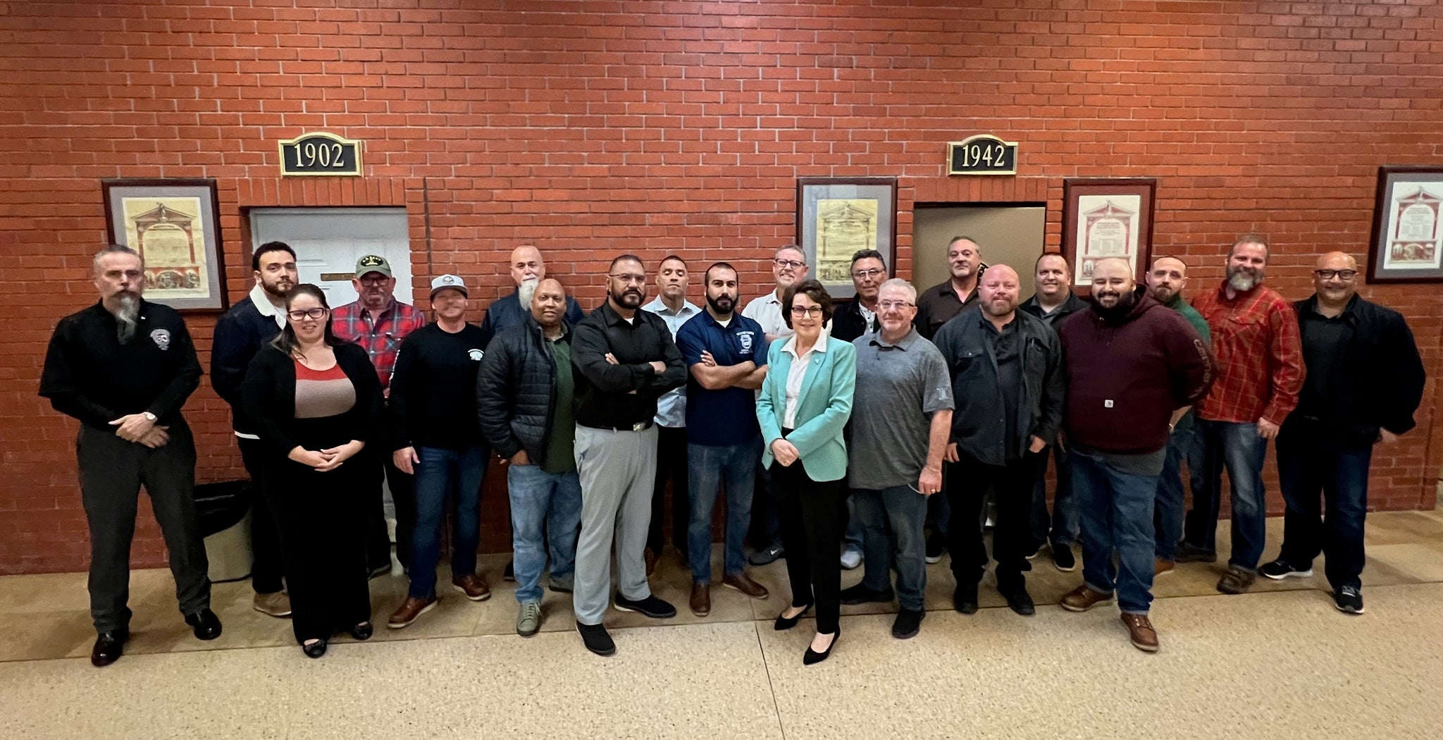Local 3 MA/ME/NH/RI Members Rally to Defeat Right-to-Work Law in New ...