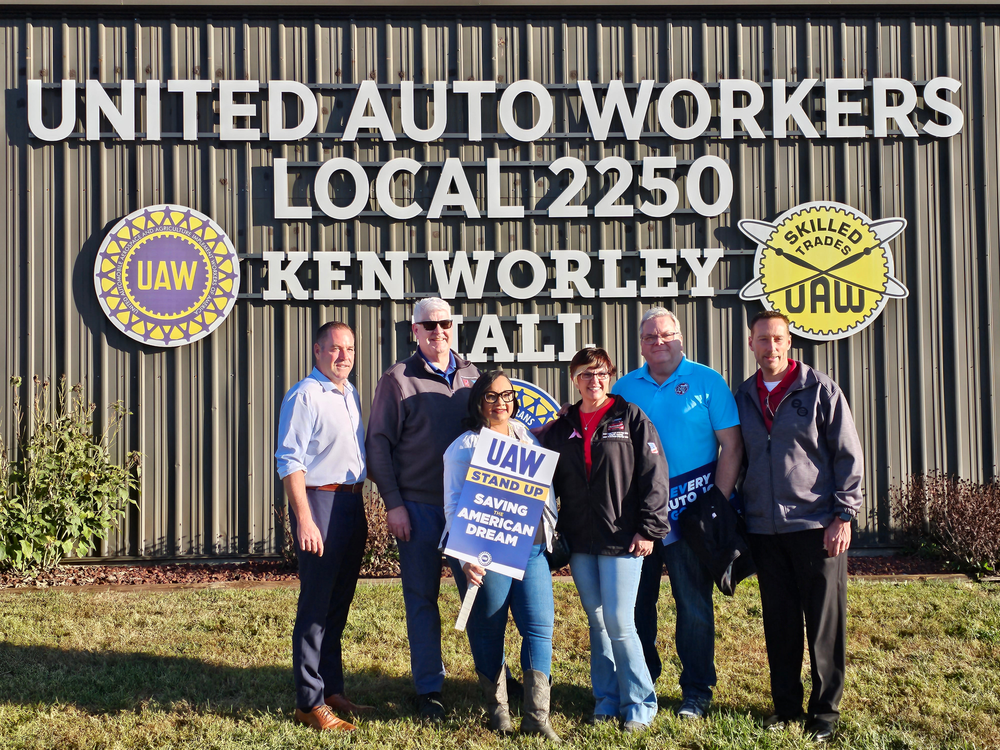 uaw strike tim