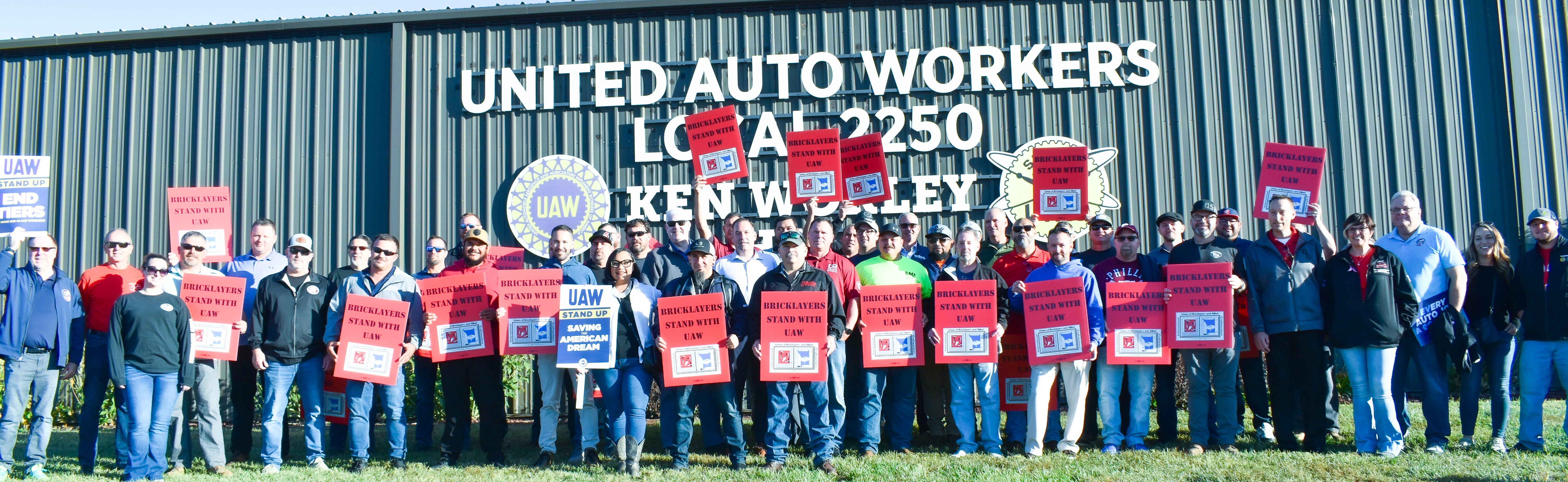 UAW strike group photo